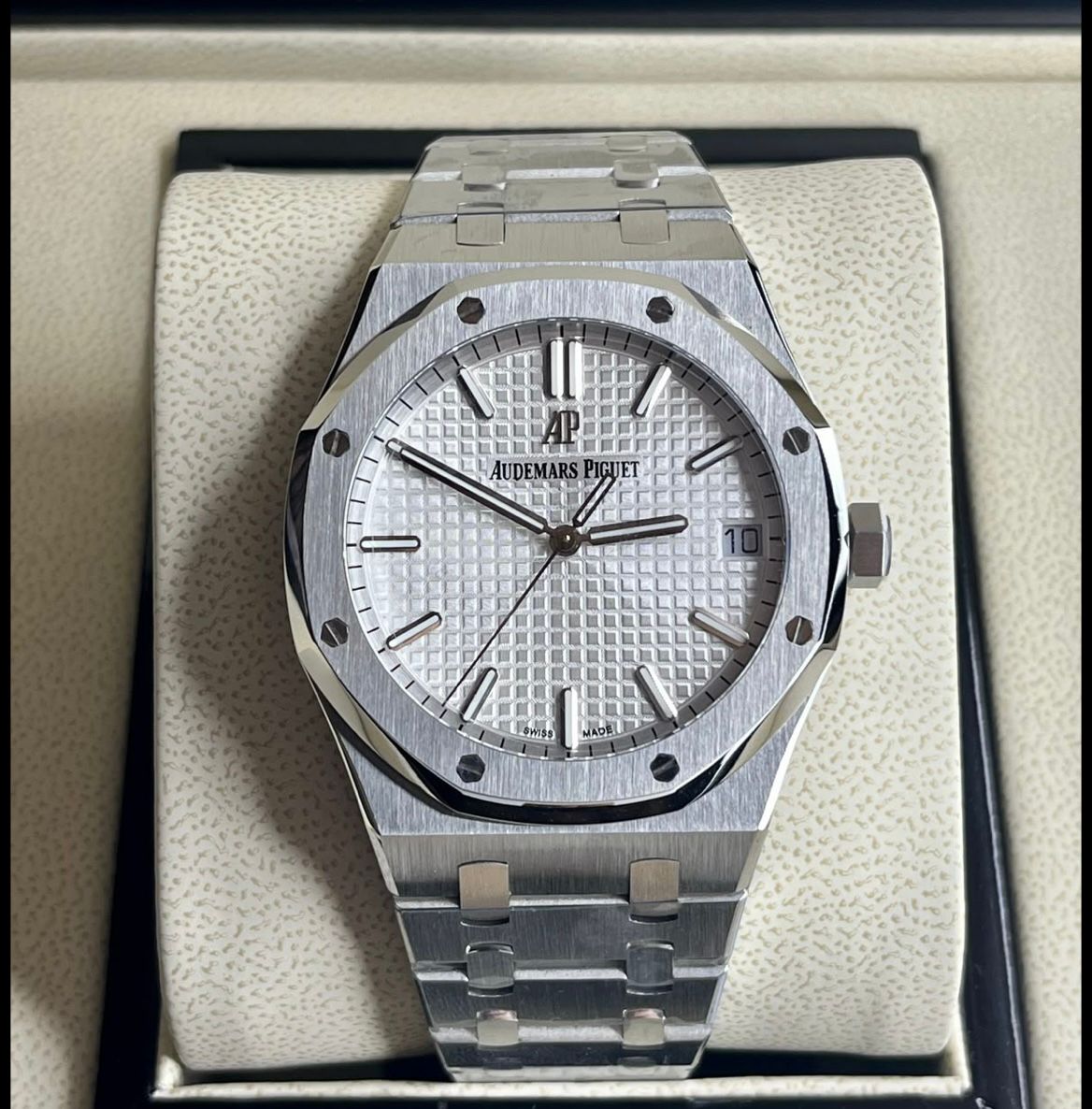 Audemars Piguet ROYAL OAK SELFWINDING "50TH ANNIVERSARY"  Ref. 15510ST.OO.1320ST.03