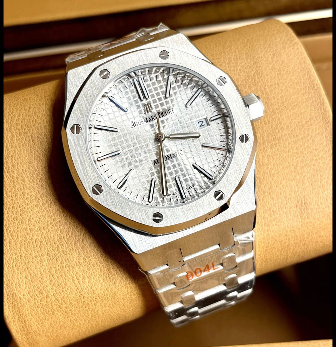 Audemars Piguet ROYAL OAK SELFWINDING "50TH ANNIVERSARY"  Ref. 15510ST.OO.1320ST.03